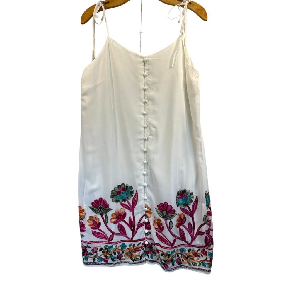 Hailey Lyn White Floral Embroidered V-Neck Button Front‎ Slip Mini Dress Size 4